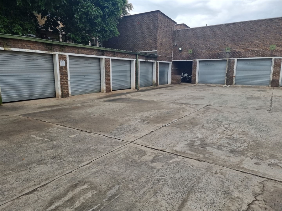 2 Bedroom Property for Sale in Rustenburg Central North West